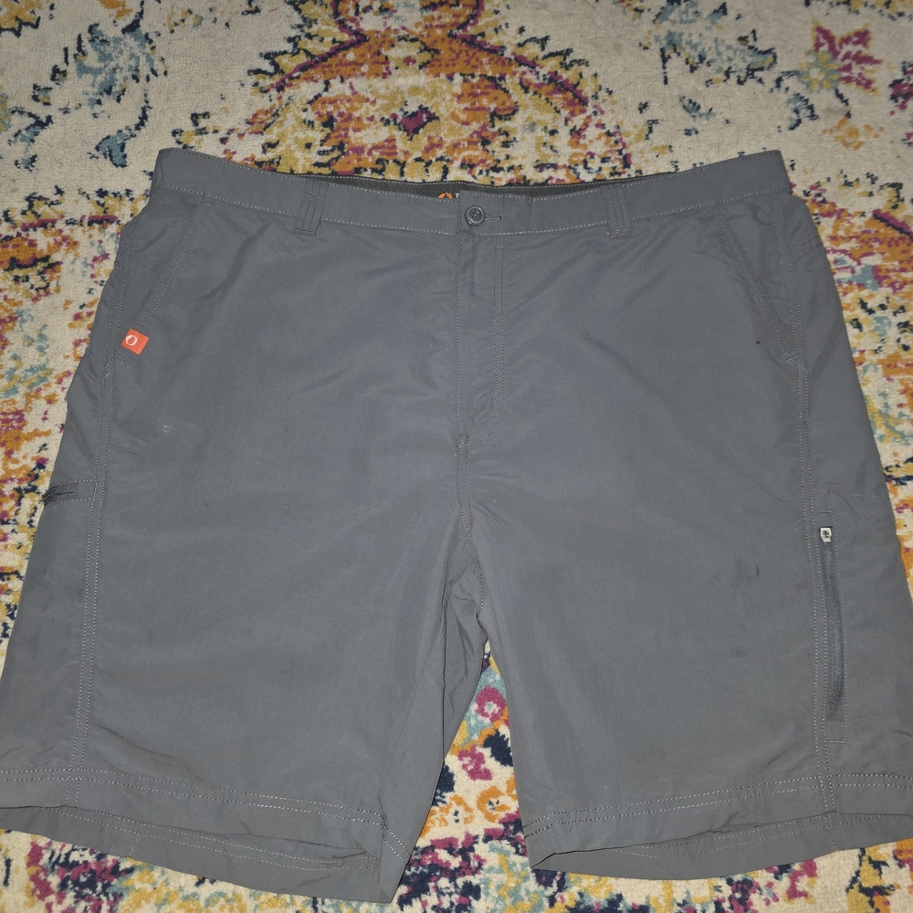 Men's Gray Cargo Shorts